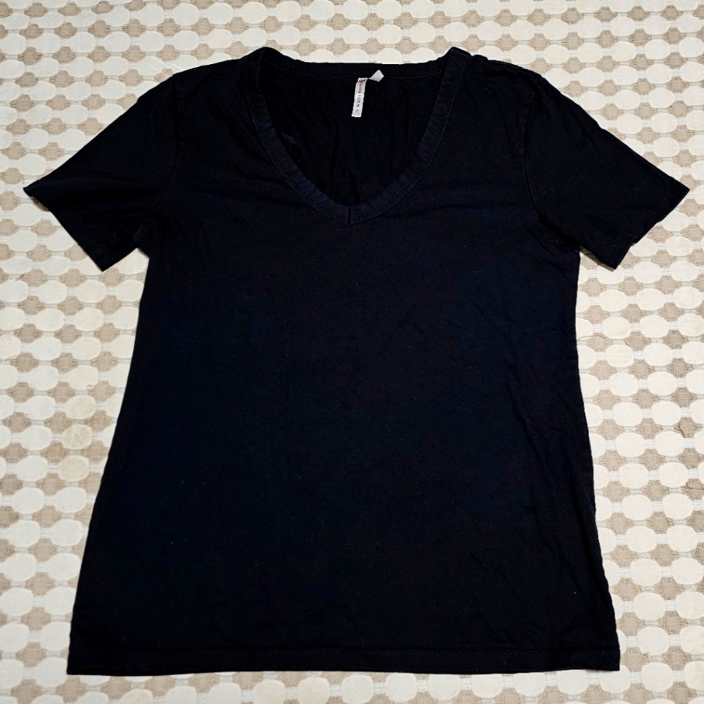Banana Republic V-Neck T-Shirt